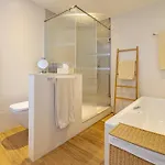 Luxurious In Puente Romano, Marbella