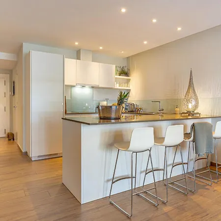 Luxurious In Puente Romano, *