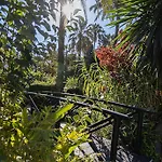 Apartment Luxurious In Puente Romano, *