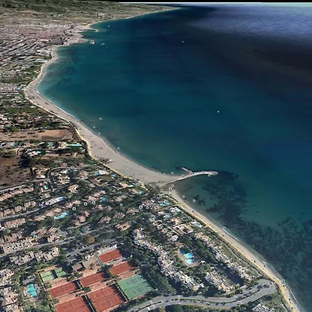 Luxurious In Puente Romano, Apartment Marbella