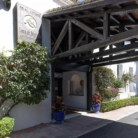 Luxurious In Puente Romano, Apartment Marbella