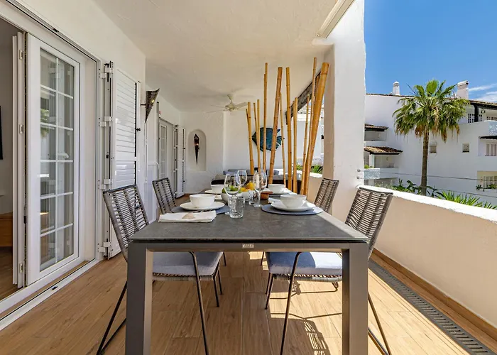 Apartament Luxurious In Puente Romano, Marbella
