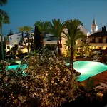 Apartamento Luxurious In Puente Romano, *