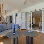 Luxurious In Puente Romano, מארבלה