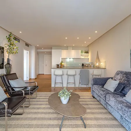 דירה Luxurious In Puente Romano, מארבלה
