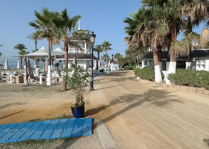 דירה Luxurious In Puente Romano, מארבלה